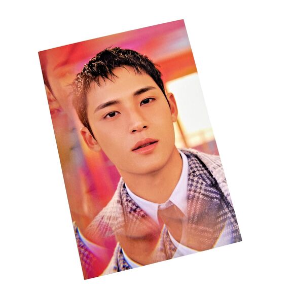 Seventeen Kim Mingyu Seventeen is Right Here Exclusive Postcard Min Gyu 17 KPOP - Picture 1 of 2